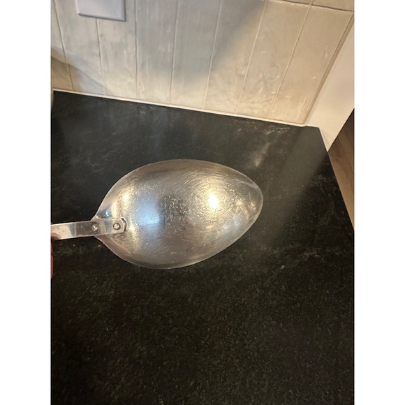 Regent Stainless Japan Serving Spoon Wooden Handle Fighting Lions Logo - Picture 6 of 7